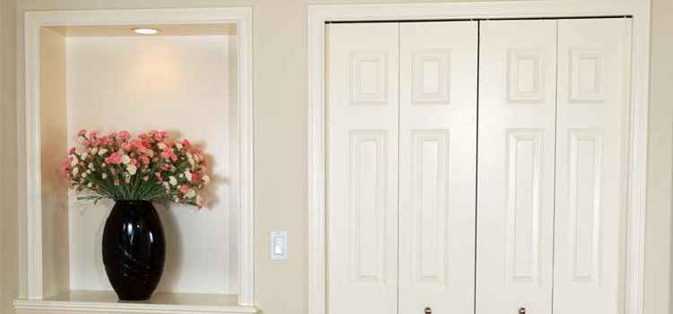 residential closet door repair in Hawthorne